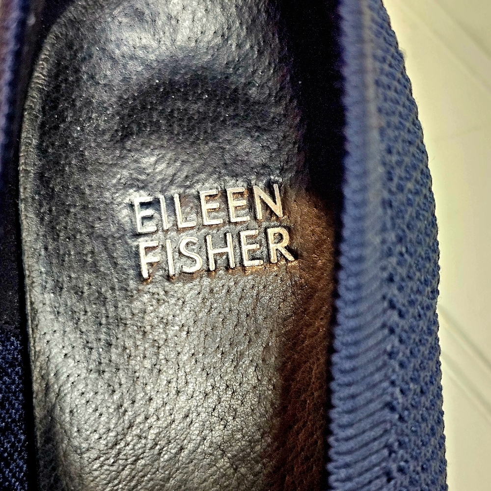 Eileen Fisher Gabby Midnight Blue Recycled Fabric Stretch Pumps - Picture 4 of 6
